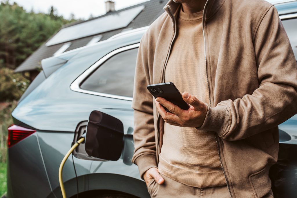 Communication strategies for accelerating the electrification of Australian transport